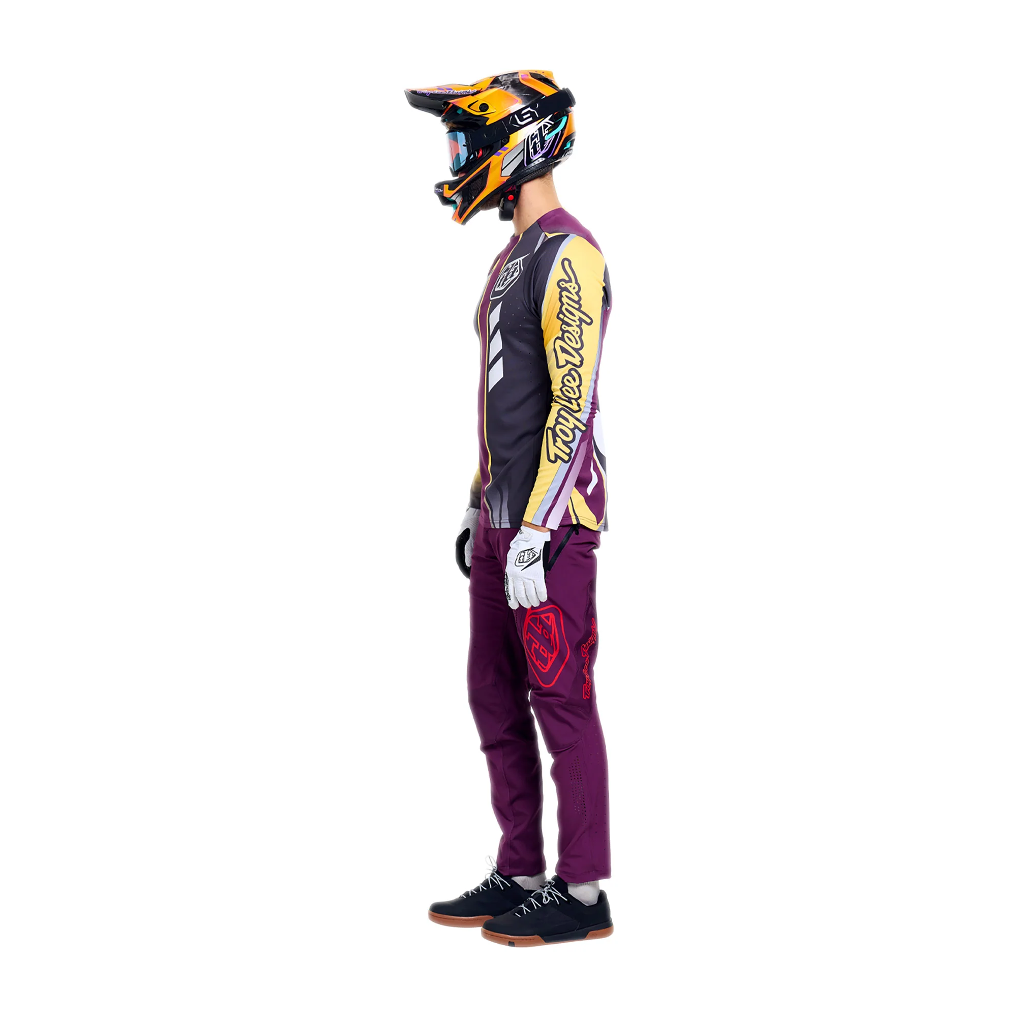 Thumbnail 10